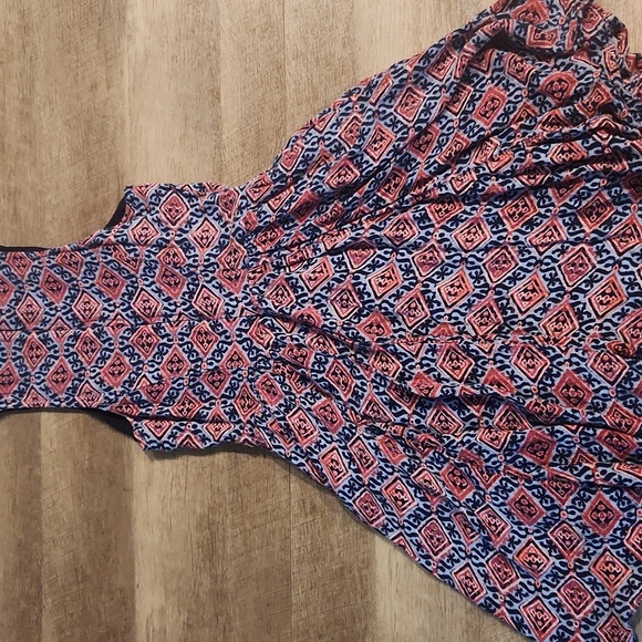 Abercrombie Printed Dress. Size M - Picture 6 of 6